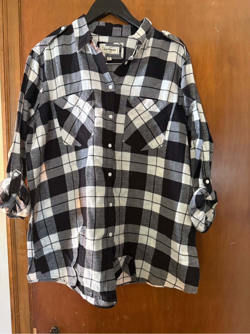 Express Black and White Plaid Casual Boyfriend Button-Down Shirt